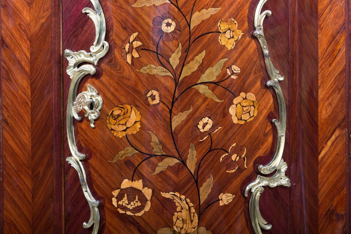 Louis XV Period Corner Attributed To Latz-photo-2