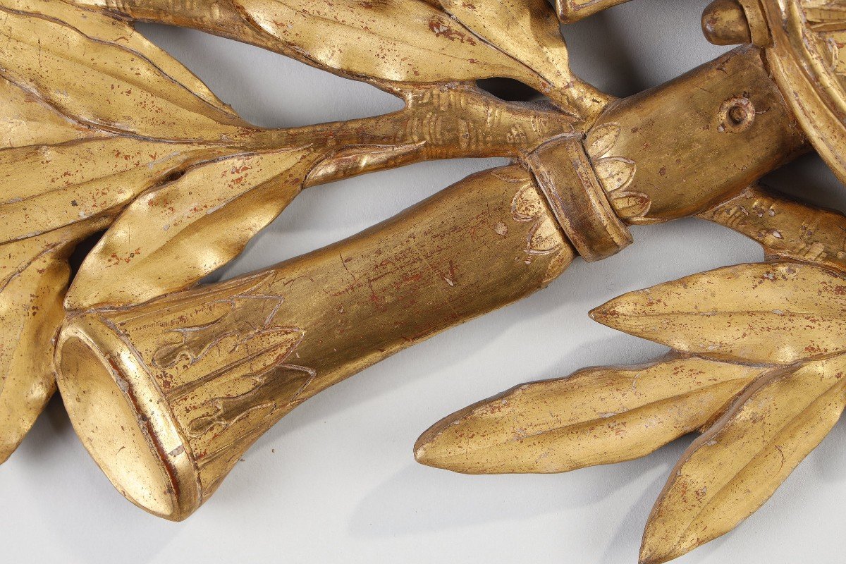 Attributes Of Music In Golden Wood From The 18th Century-photo-3