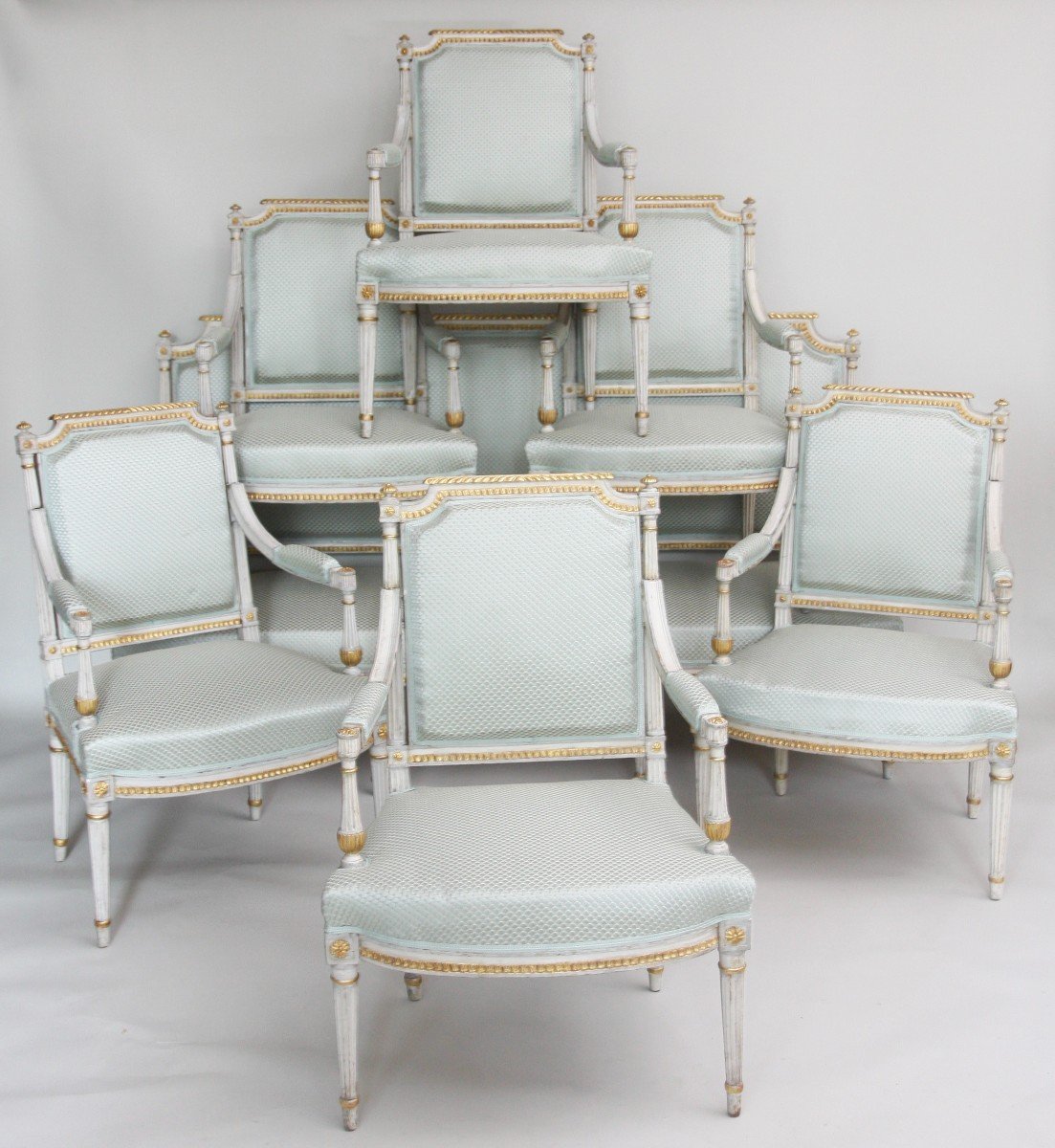 Grand Salon d'époque Louis XVI En Bois Laqué Et Doré