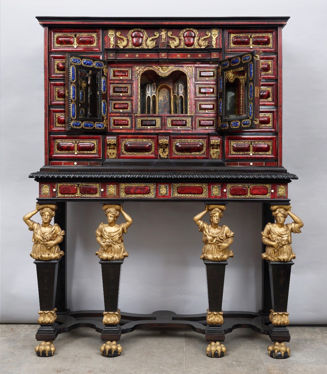 Antwerp Cabinet In Red Tortoiseshell And Ebony-photo-2