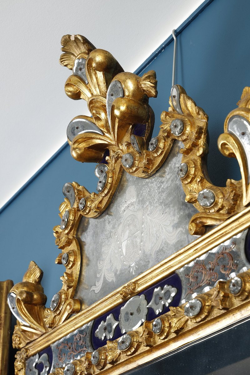 Large Venetian Mirror With A Pediment Bearing The Coat Of Arms Of The Doges From The 19th Century-photo-8