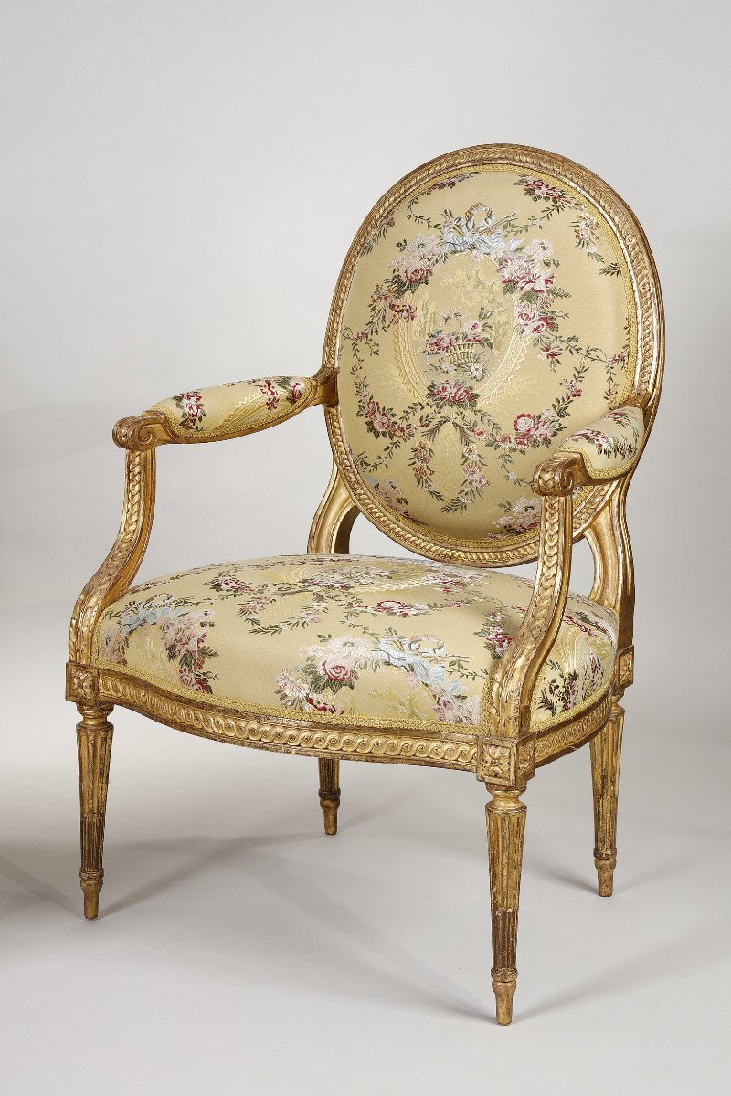 Paire de fauteuils Louis XVI estampillé de Jean Baptiste Sené-photo-1