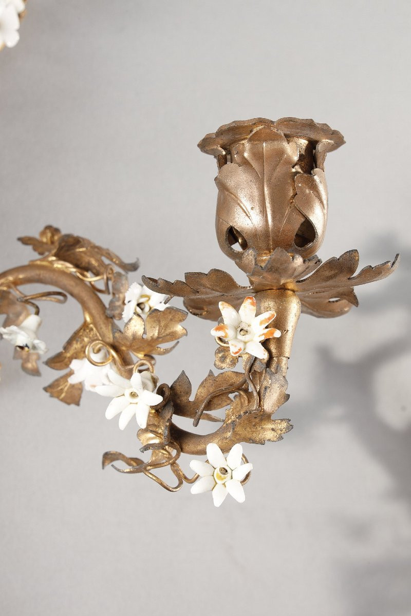 Petite paire d'Appliques  en bronze doré et porcelaine blanche - style Louis XVI-photo-4