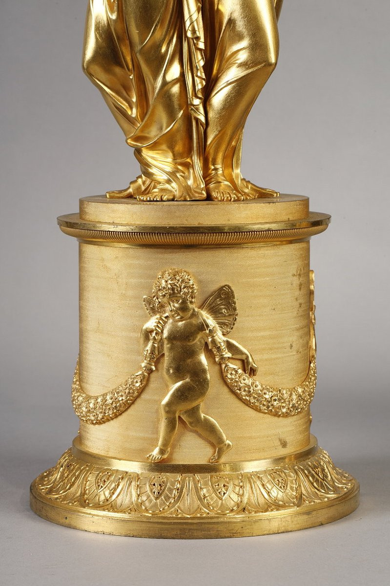 Paire de grands centres de table en bronze ciselé et doré Attr. À Thomire-photo-2