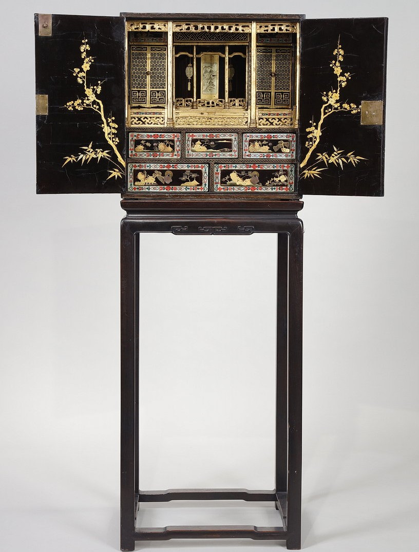 Petit cabinet Edo d'époque XVIIIe siècle