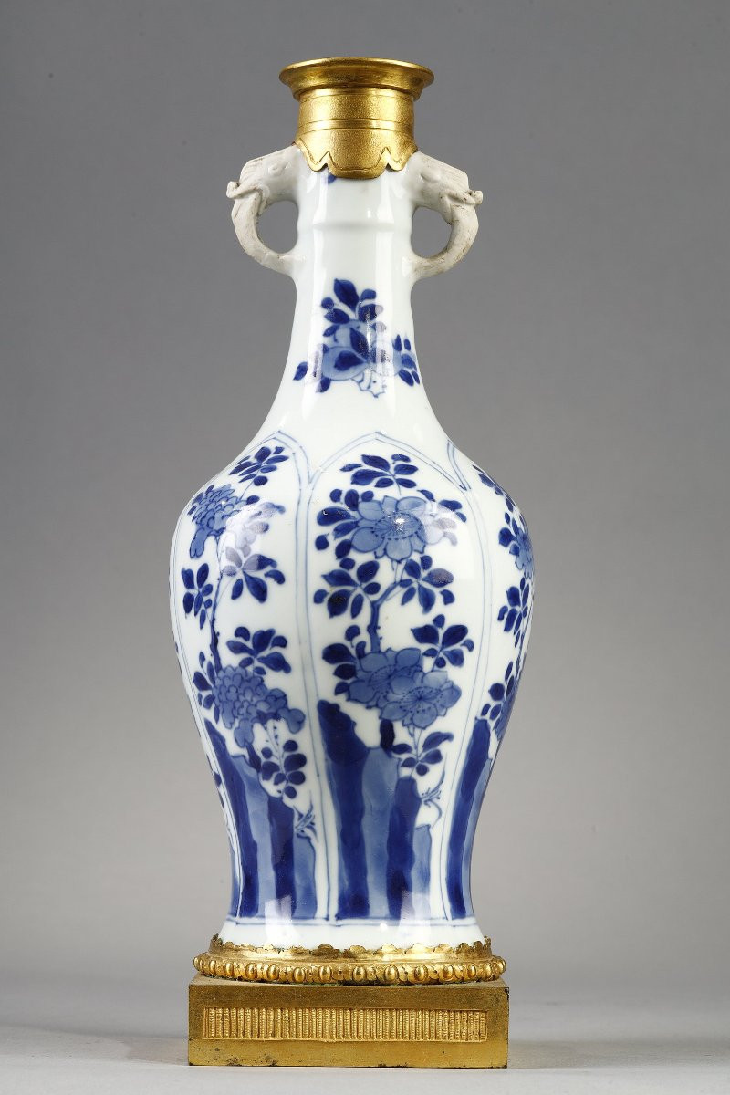 Pair Of Kangxi Period Chinese Porcelain Vases-photo-5