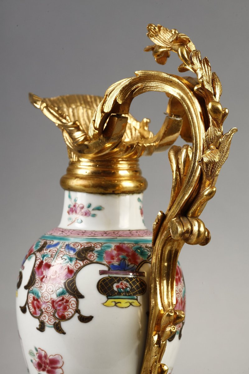 Pair Of Famille Rose Chinese Porcelain Vases-photo-4