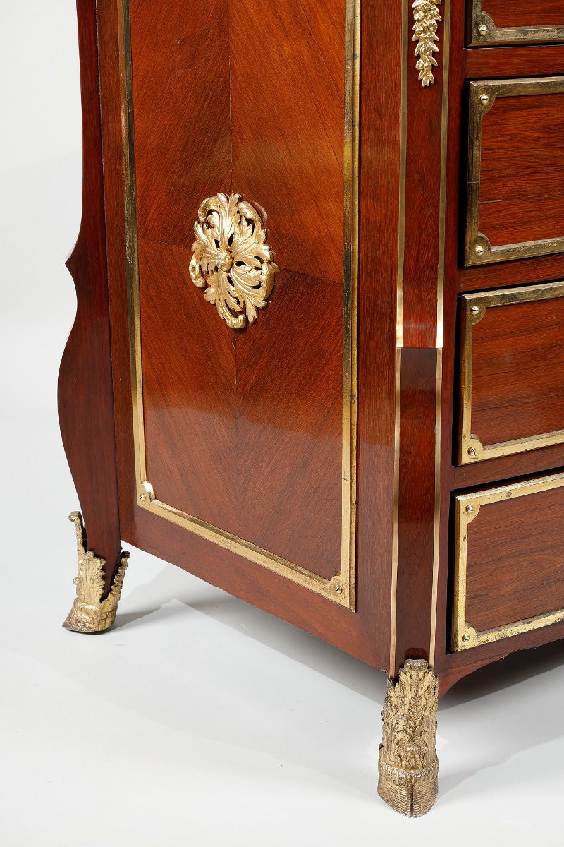 Commode Mazarine D’époque Régence En Amarante Encadrée De Bronze.-photo-2