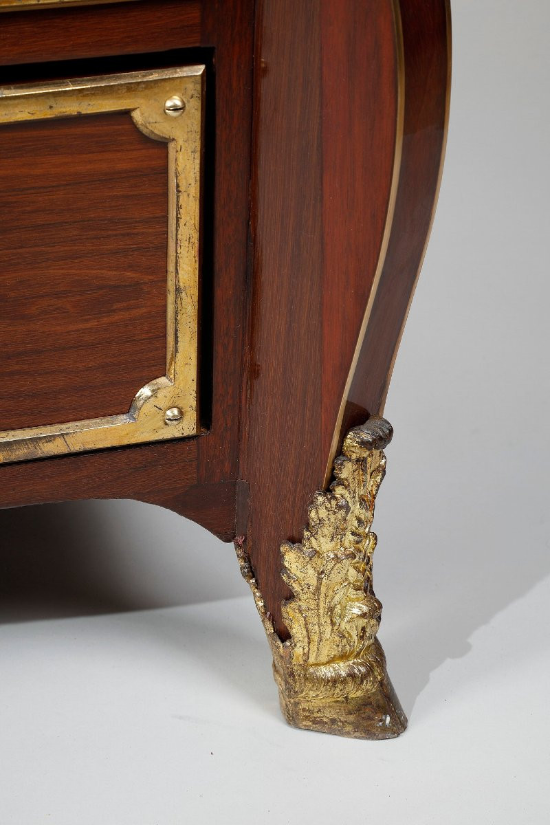 Commode Mazarine D’époque Régence En Amarante Encadrée De Bronze.-photo-2
