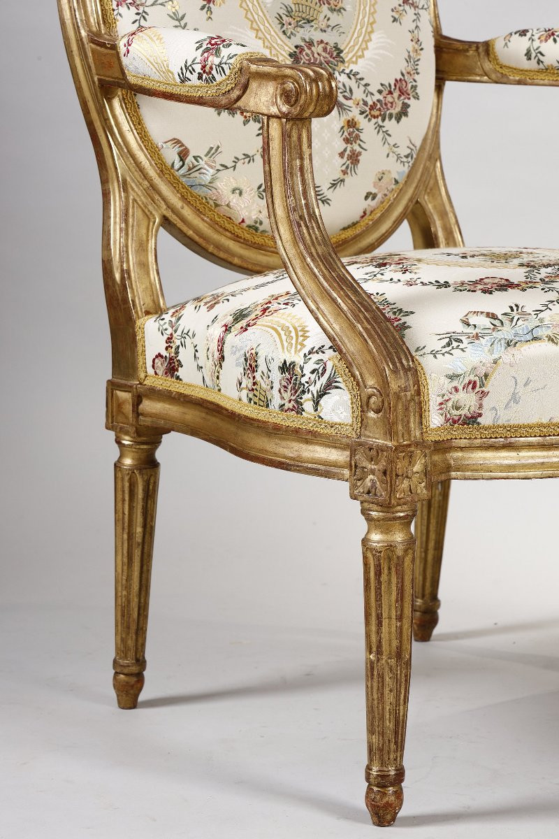 Salon d'époque Louis XVI en bois doré, attribué à Jean-Baptiste Sené-photo-4