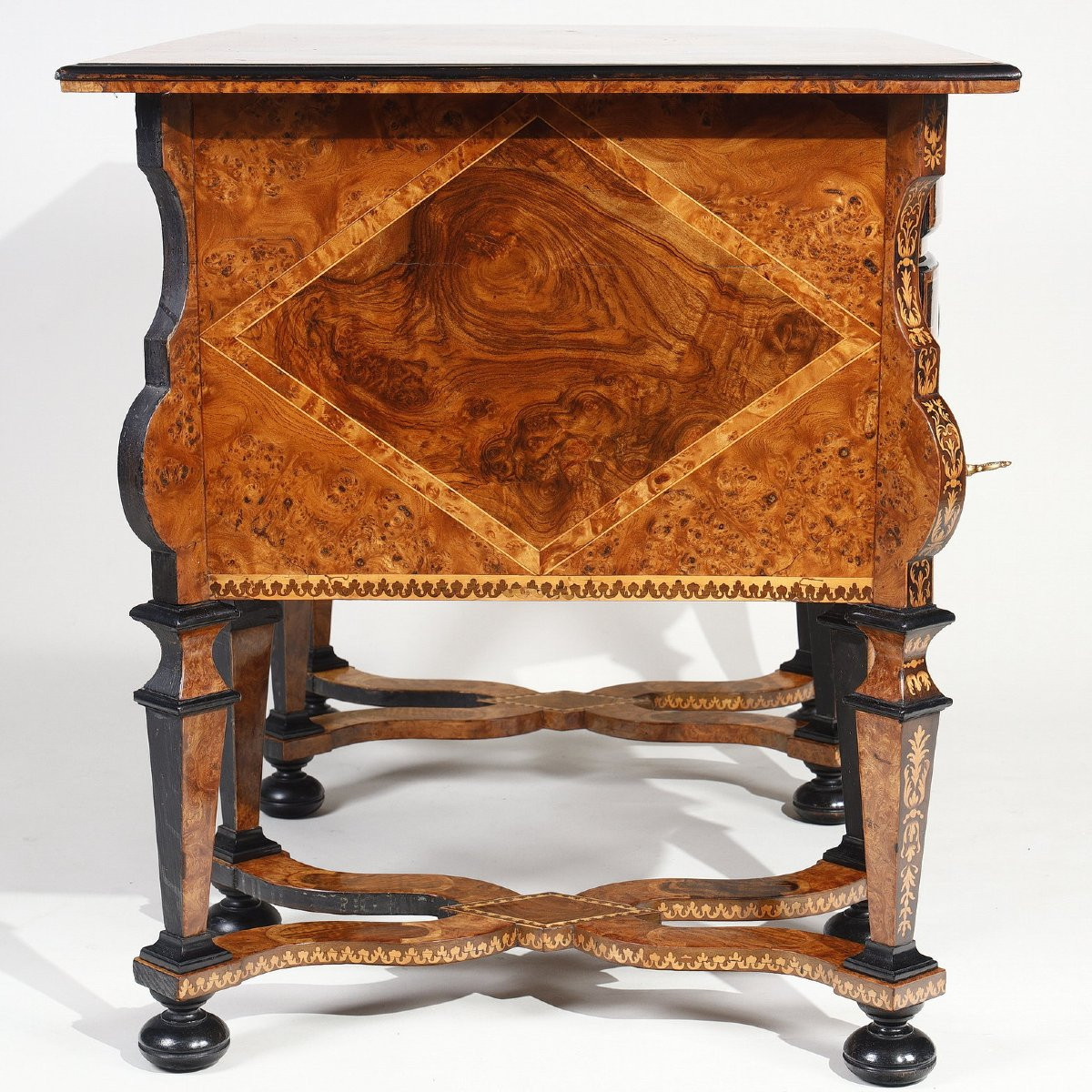 Bureau MAZARIN , circa 1700-1710 Attribué à Thomas HACHE-photo-5