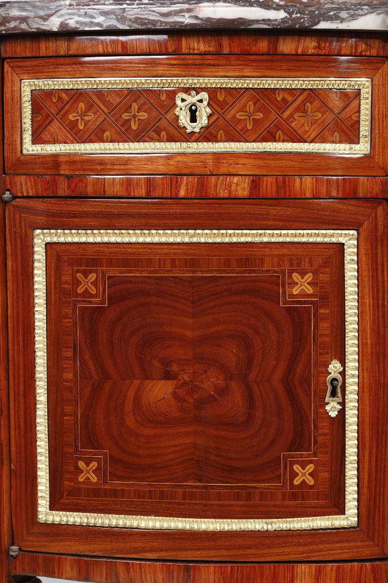 Paire de commodes demi lune d'époque Louis XVI estampillée de Fidelys SCHEY-photo-8