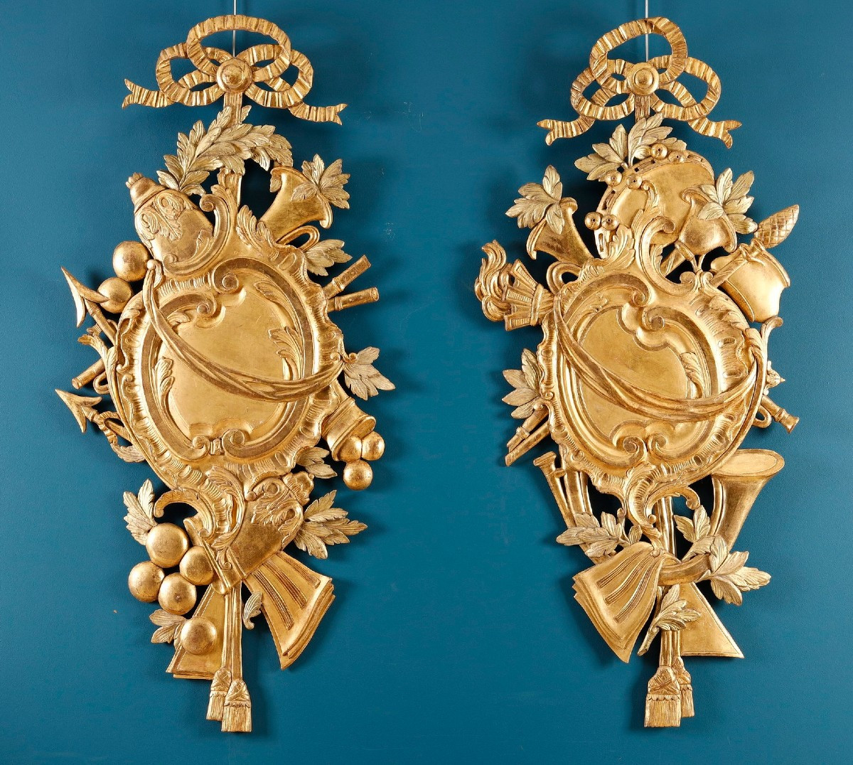 Pair Of Large 18th-century Giltwood Trophies