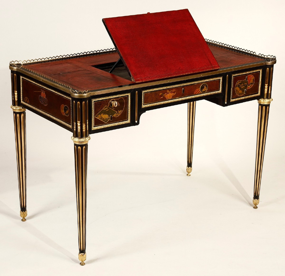 Rare Japanese Lacquer Flat Desk With Mechanism Stamped By Bury, Louis XVI Period