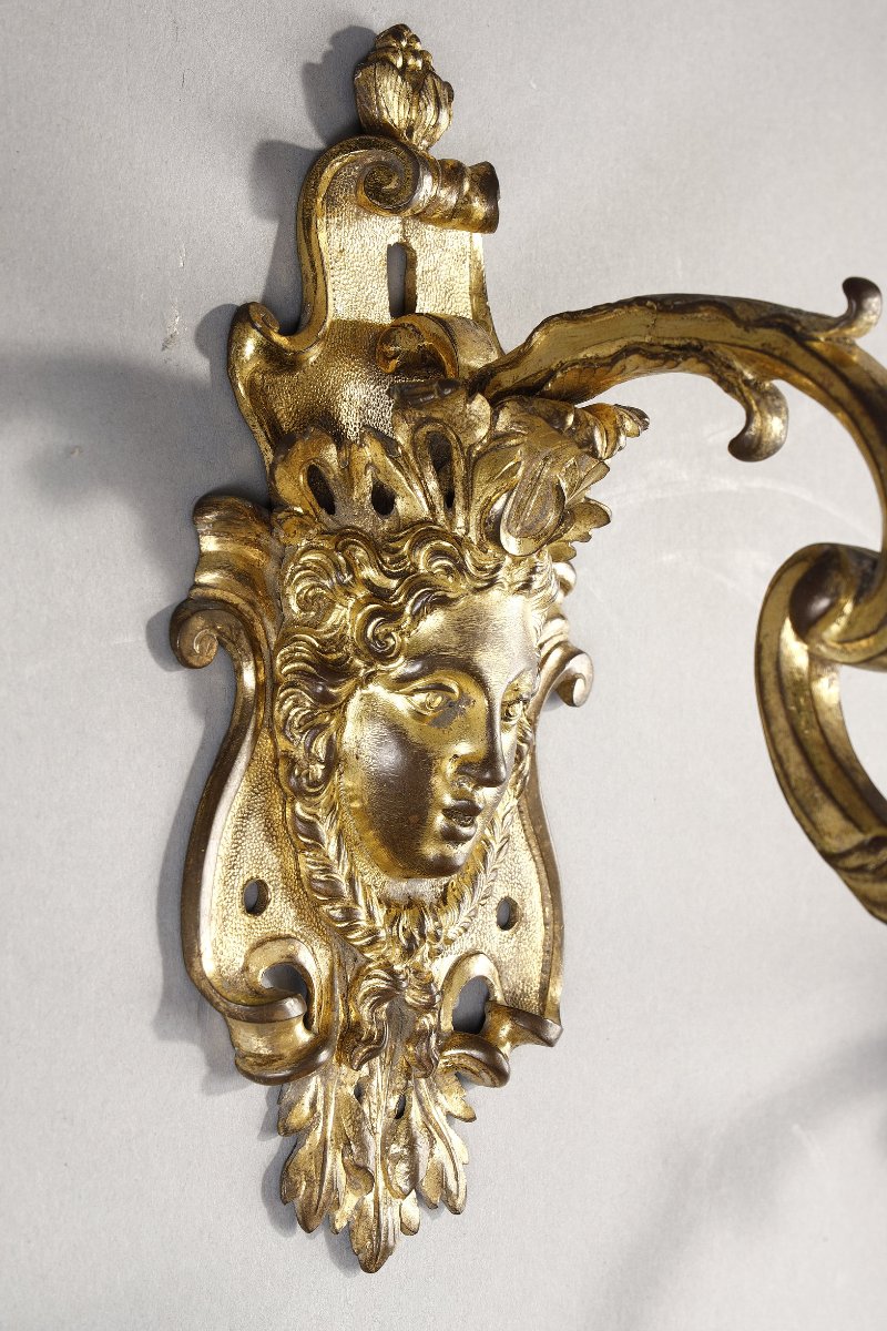 Importante paire d’appliques Régence aux mascaron-photo-2