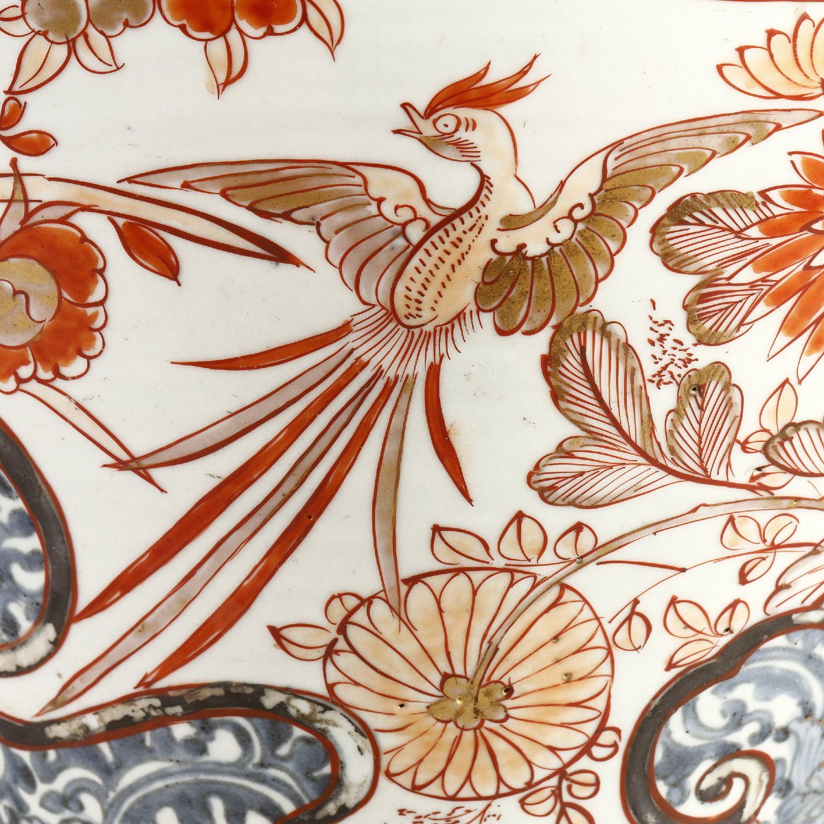 Important Pair Of Covered Vases In Imari Porcelain, 18th Century Period-photo-2