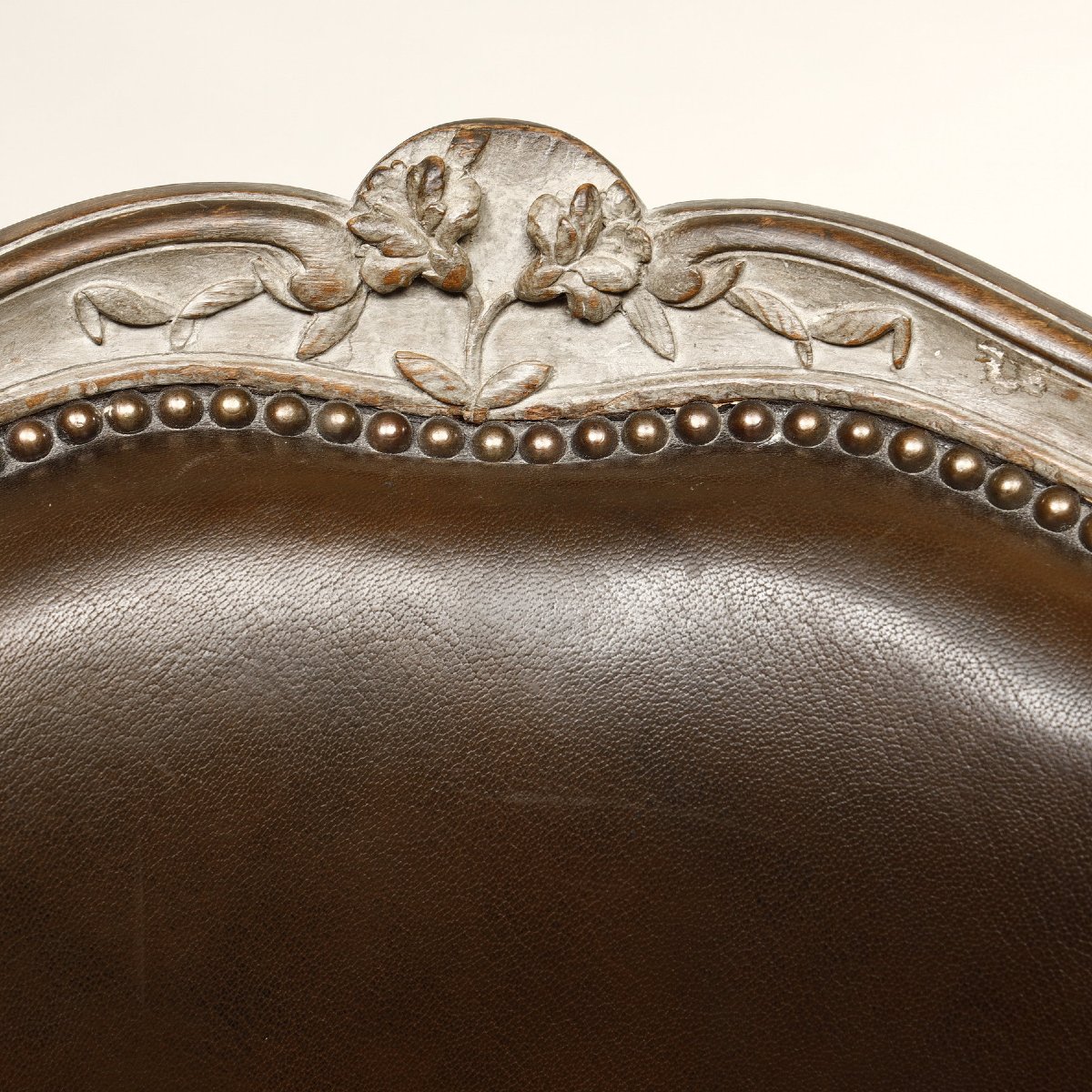 Fauteuil de bureau d’époque Louis XV  à assise tournante-photo-2