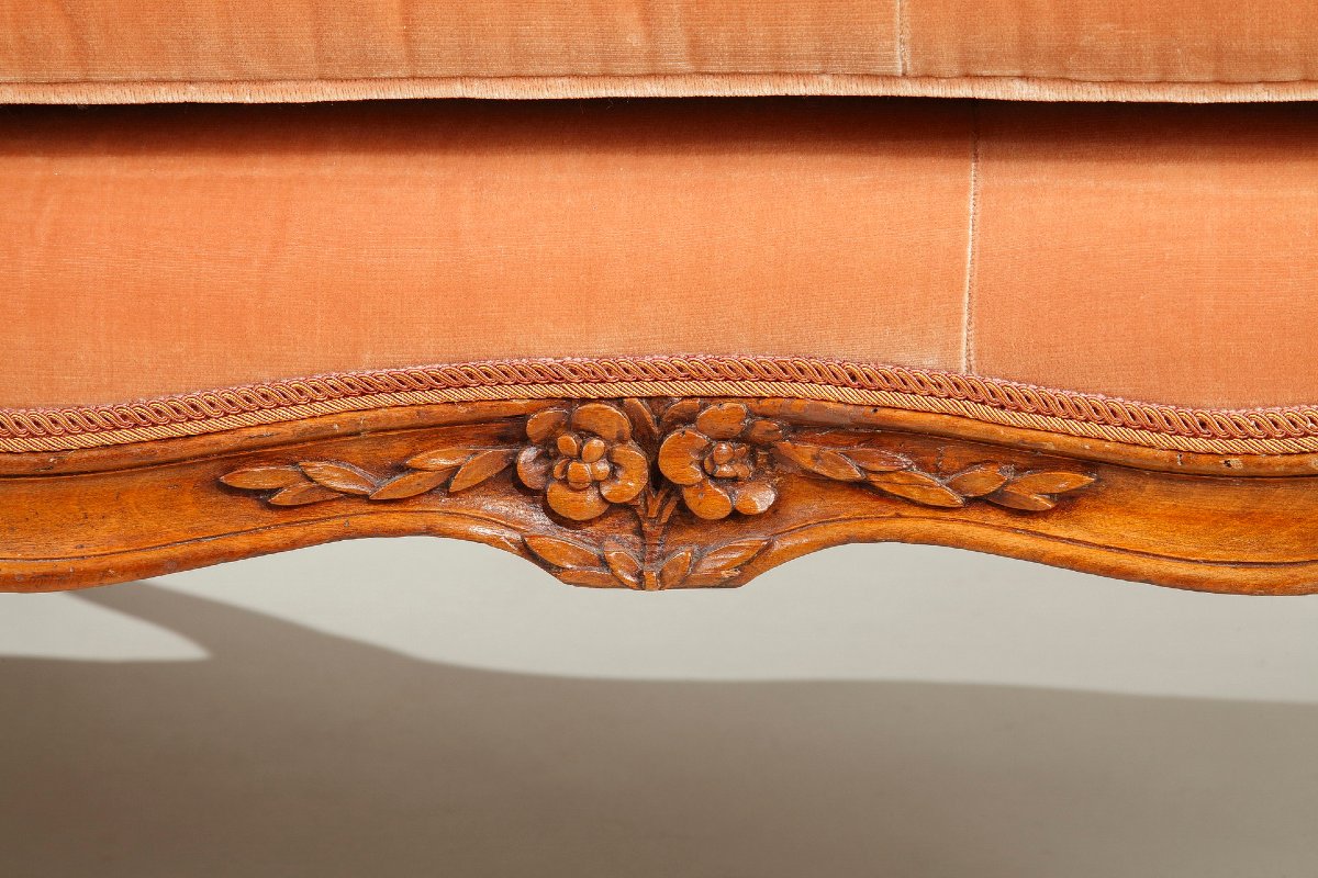 Rare Pair Of "veilleuse" Sofas Attributed To Louis Delanois-photo-1