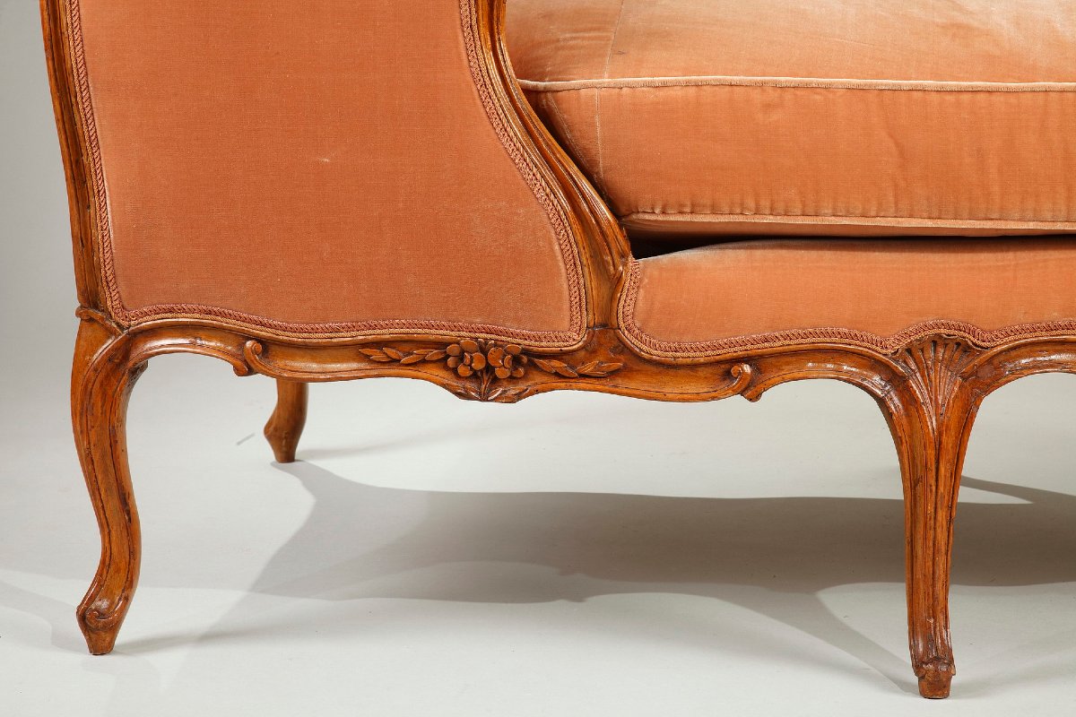 Rare Pair Of "veilleuse" Sofas Attributed To Louis Delanois-photo-2