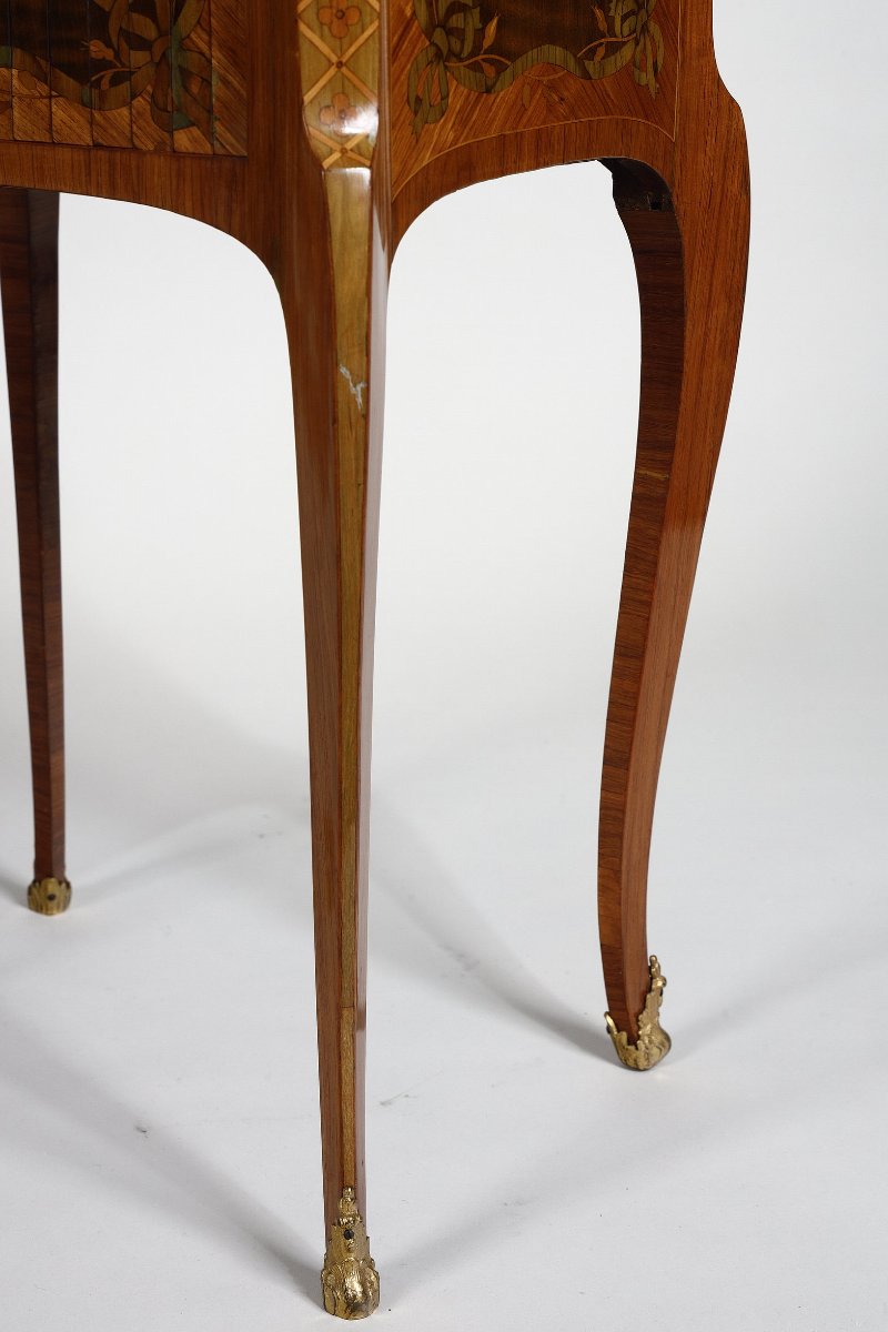Small Transition-period Table-photo-7