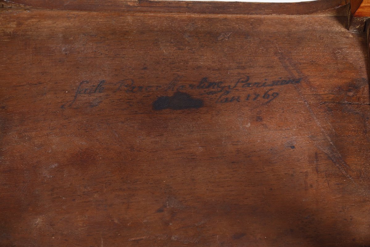Small Transition-period Table-photo-8