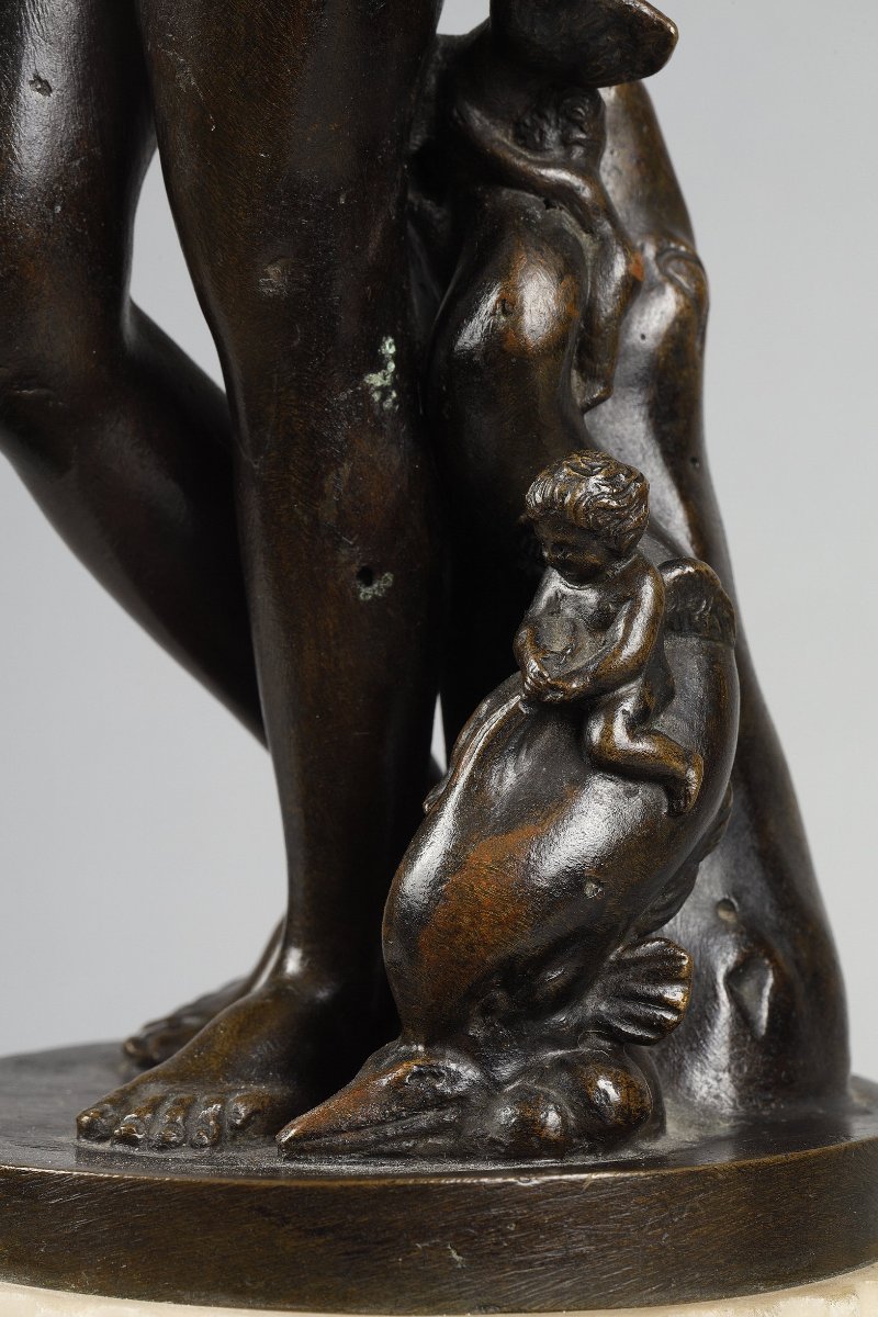 Paire de bronzes fin XVIIIe représentant  la Vénus de Médicis et Apollon-photo-2