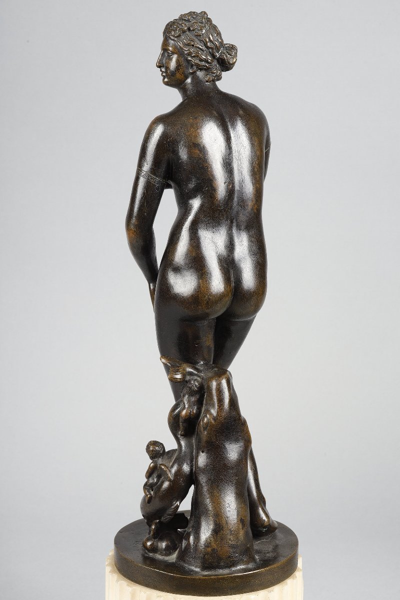 Paire de bronzes fin XVIIIe représentant  la Vénus de Médicis et Apollon-photo-3