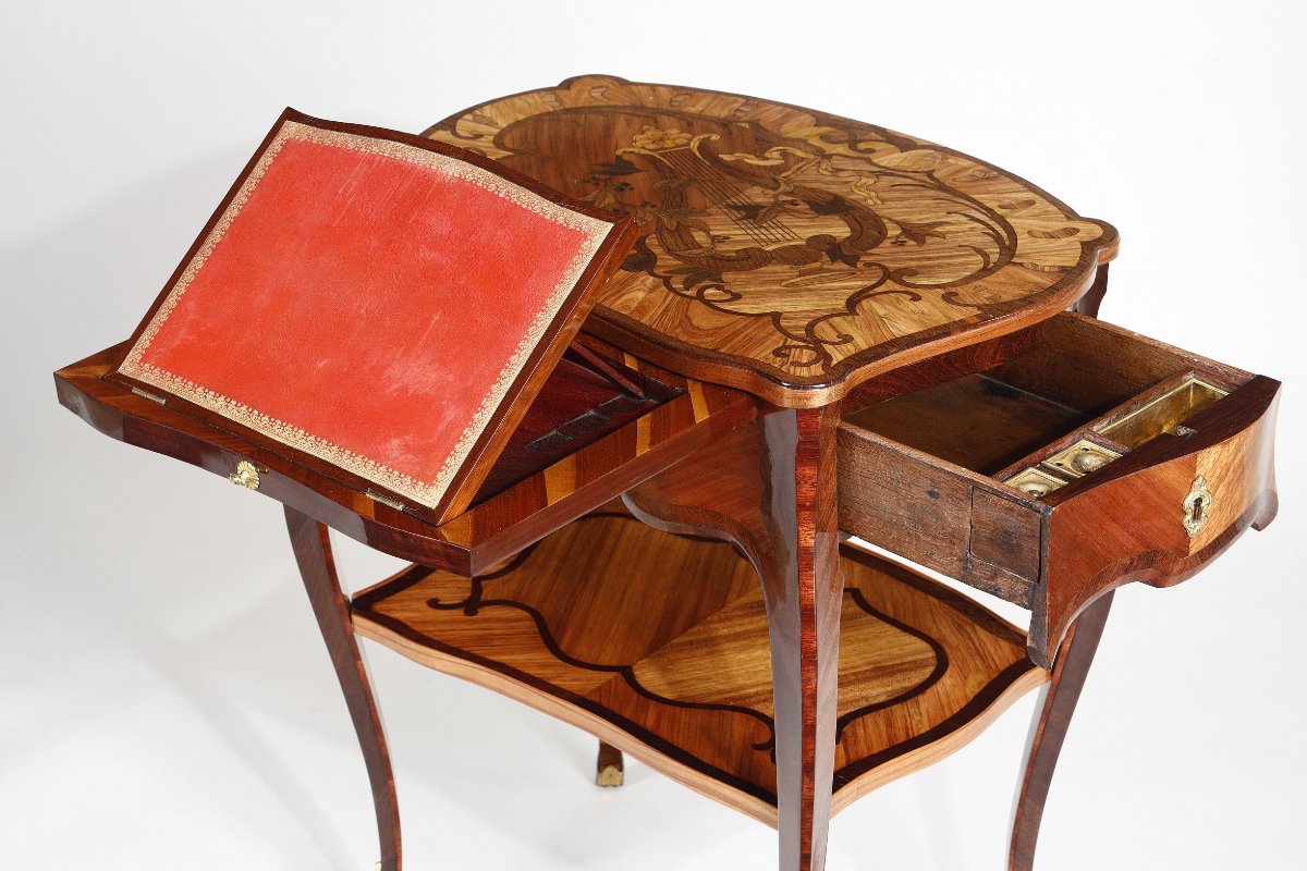 Rare table volante à transformation  estampillée de Jean-Pierre Latz-photo-1