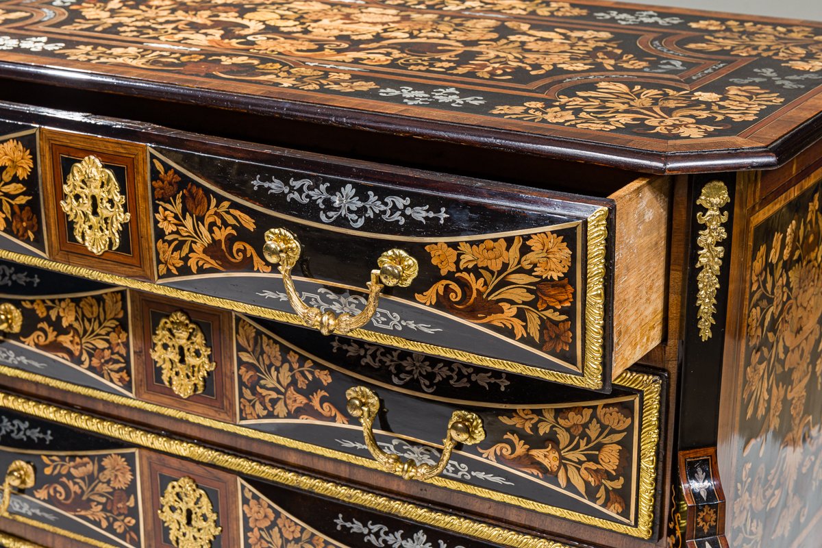 Exceptional Mazarine Chest Of Drawers , Louis XIV Period, Attributed To Thomas Hache-photo-4