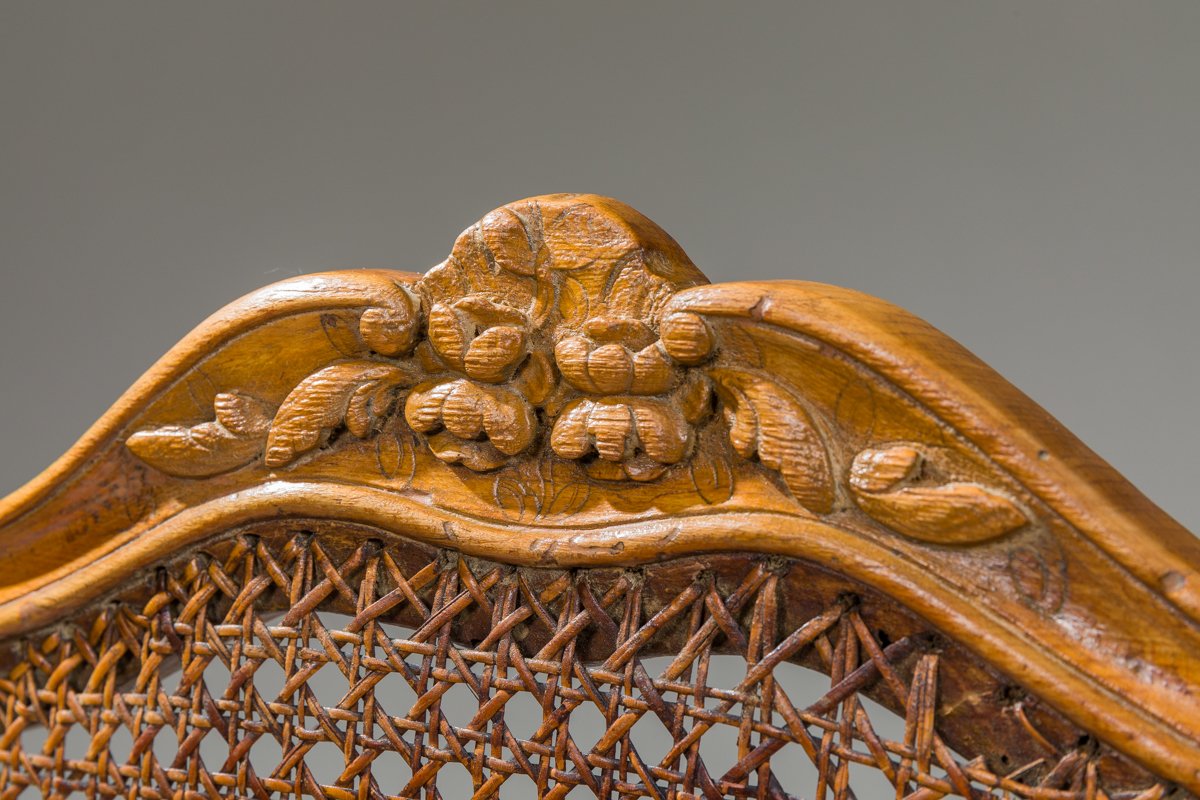 Paire de fauteuils cannés, attribué à Nogaret, époque L XV-photo-2