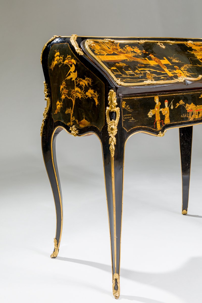 Bureau de pente en laque européenne d'époque Louis XV attribué à Jacques Dubois-photo-4