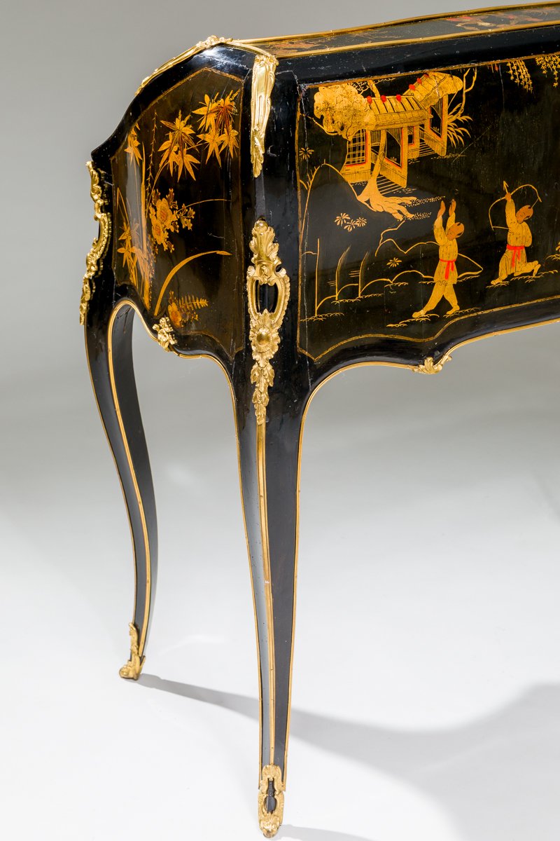 Bureau de pente en laque européenne d'époque Louis XV attribué à Jacques Dubois-photo-4