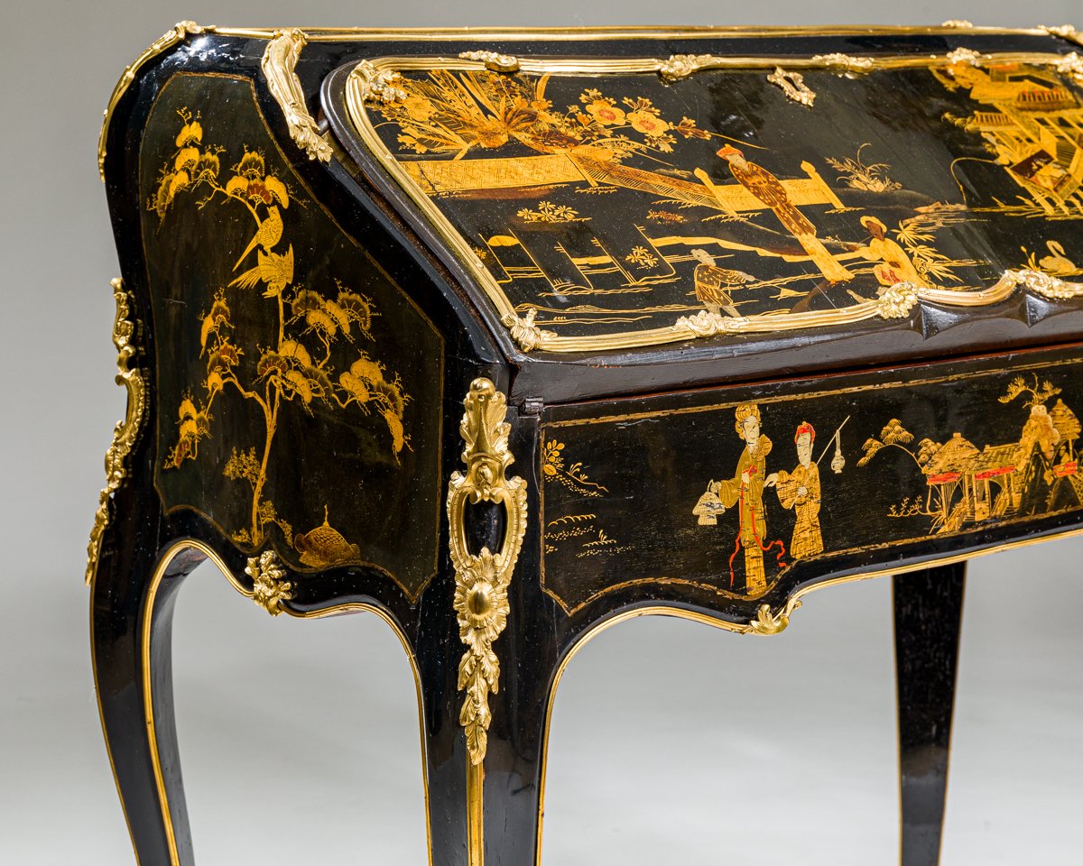 Bureau de pente en laque européenne d'époque Louis XV attribué à Jacques Dubois-photo-8