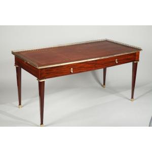 Large Flat Desk In Mahogany Stamped Jacob