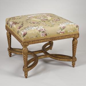 Tabouret en bois doré époque Louis XVI