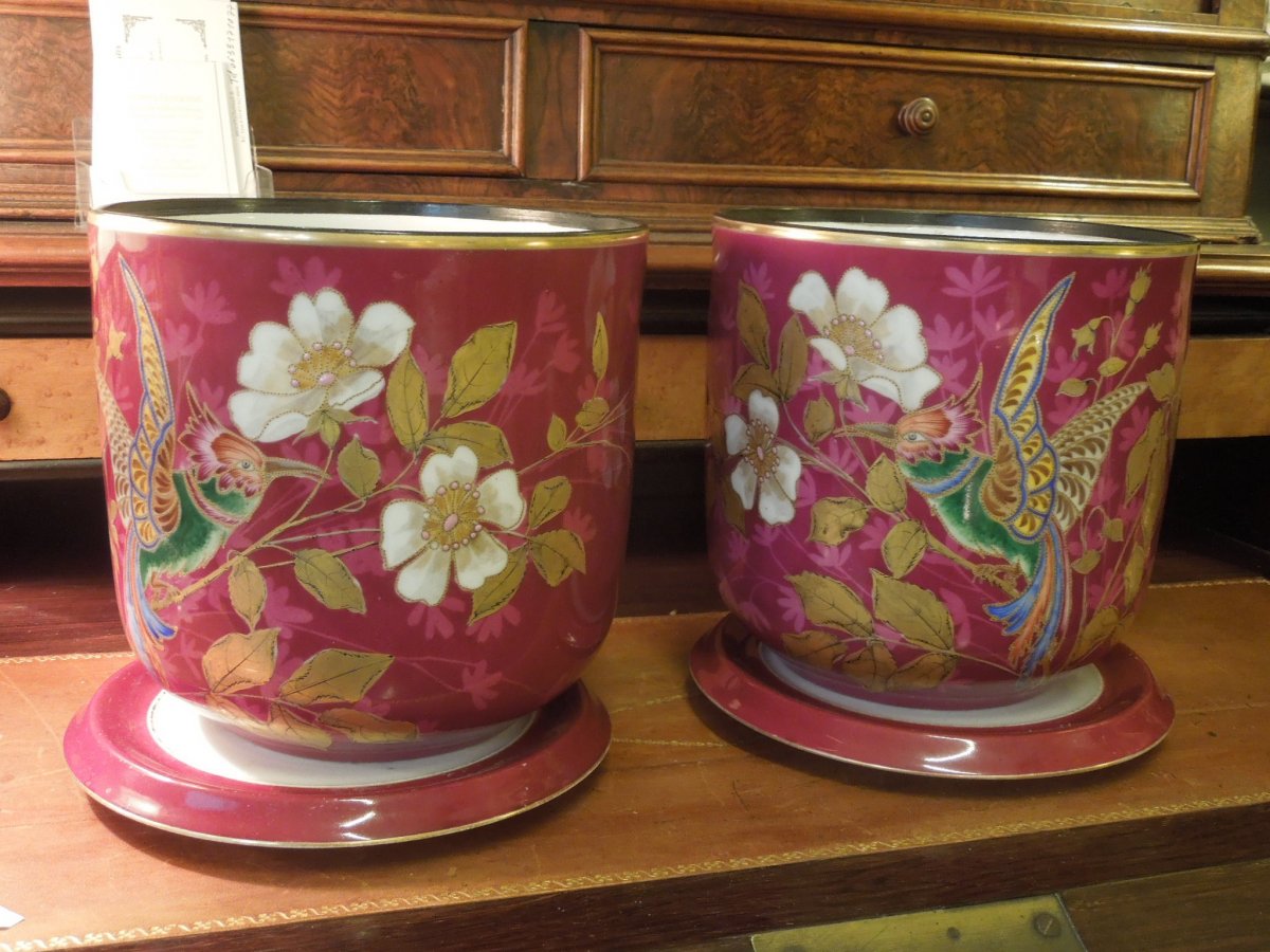 Pair Of Enamelled Porcelain Cache Pots And Its Cups