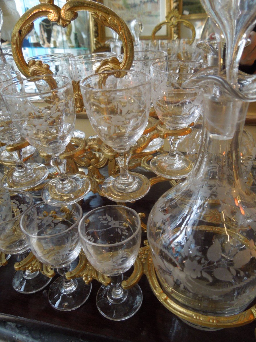 Lot de 5 anciens verres, en cristal, côtes plates, Duchesse de Dino, de