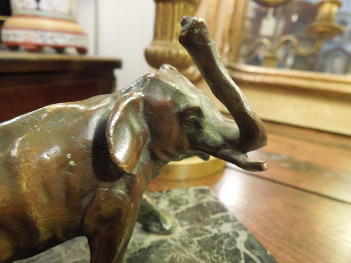 Statuette En Bronze A L Elephant-photo-1