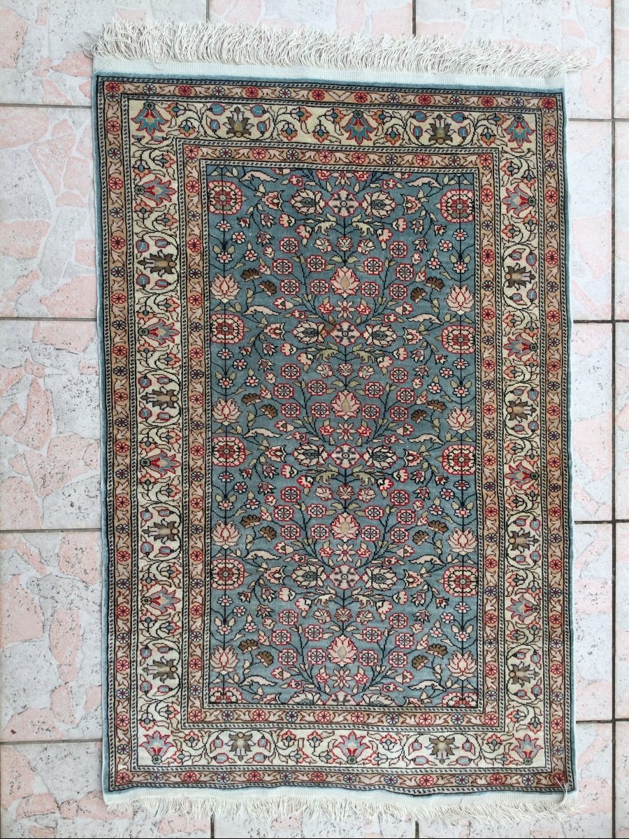 Handmade Silk Rug Floral Decor 106x69.5 Cm