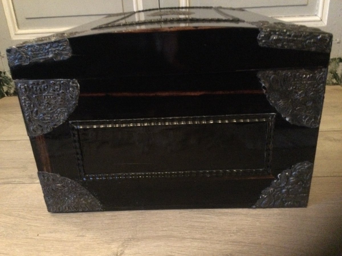 Solid Ebony Chest With Silver Trim XVIIth Time-photo-3