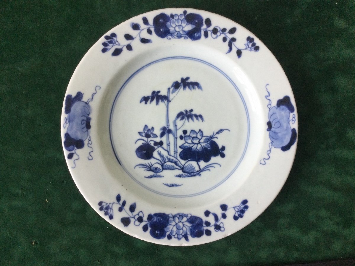 Paire D’assiettes Blanc Bleu De Chine En Porcelaine -photo-3