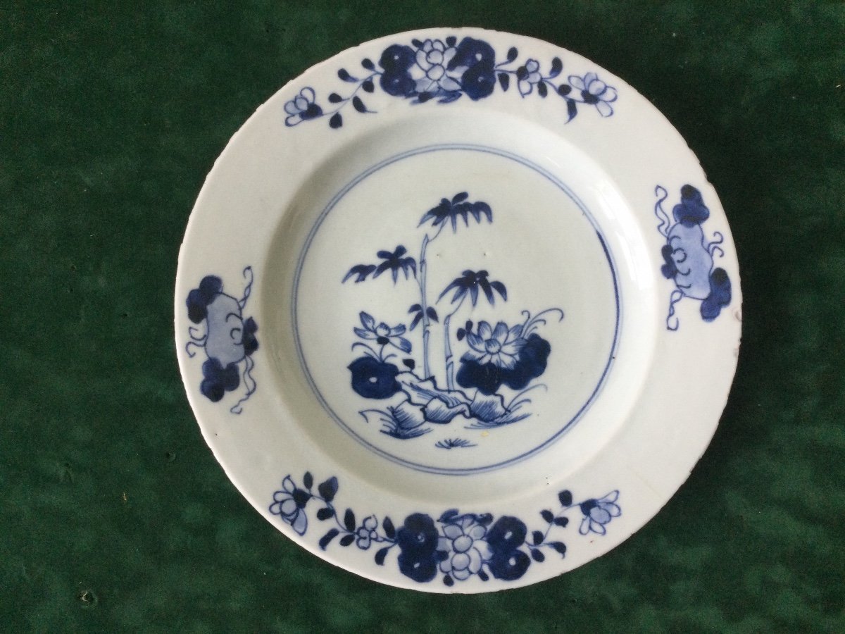 Paire D’assiettes Blanc Bleu De Chine En Porcelaine -photo-4