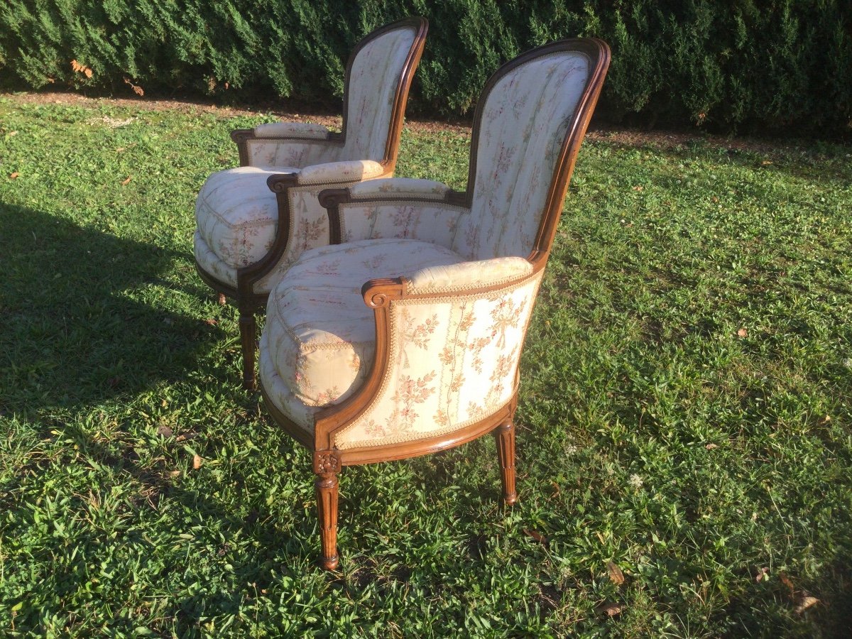 Large And Wide Pair Of Bergeres With Cushions In Walnut Louis XVI Period-photo-2