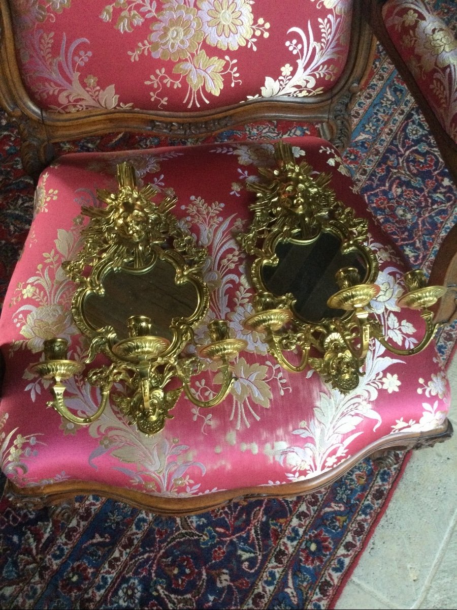 Paire D’appliques Miroir à Trois Bras De Lumière En Bronze Doré -photo-2