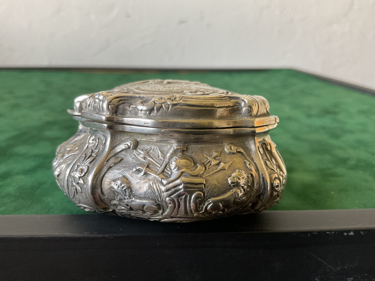 Boîte en argent du XVIIIéme poids 128gr-photo-1