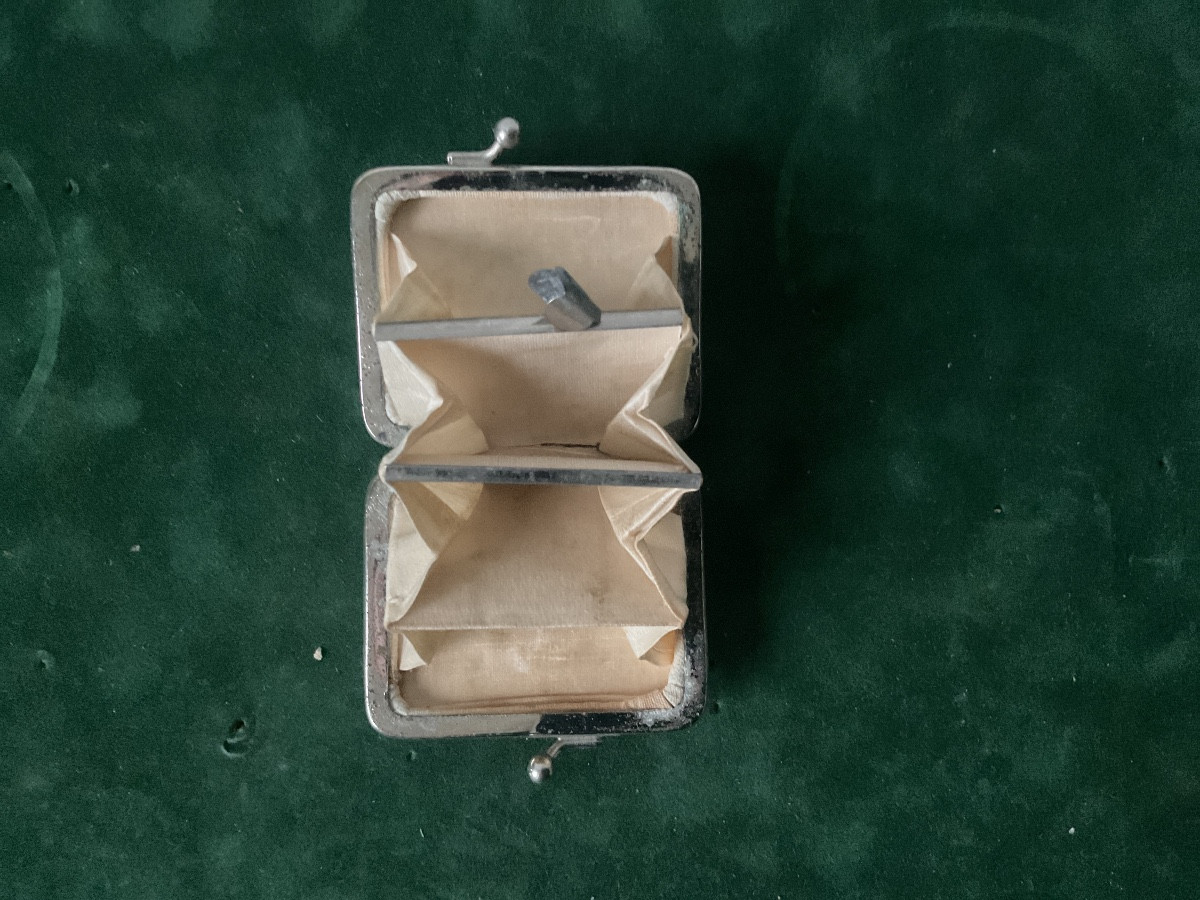 Mother-of-pearl Coin Purse -photo-3