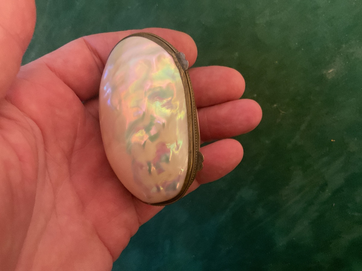 Boîte Œuf en nacre-photo-4