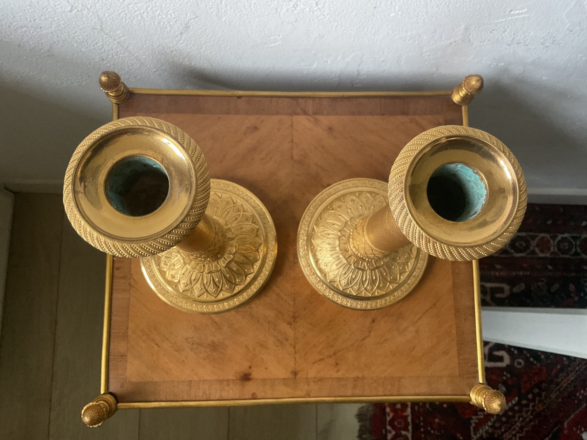 Paire de grand bougeoirs en bronze doré époque empire -photo-4