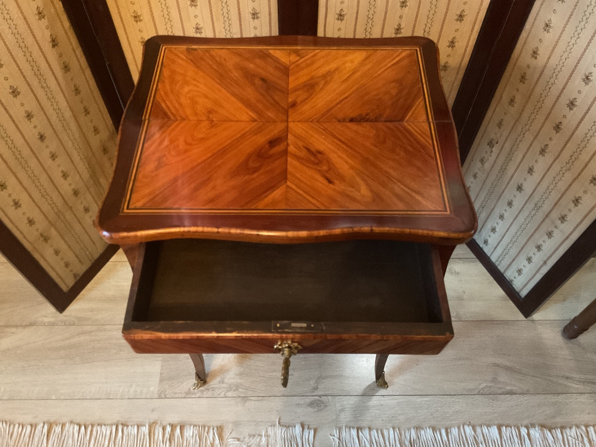 Small Louis XV Period Marquetry Table -photo-2