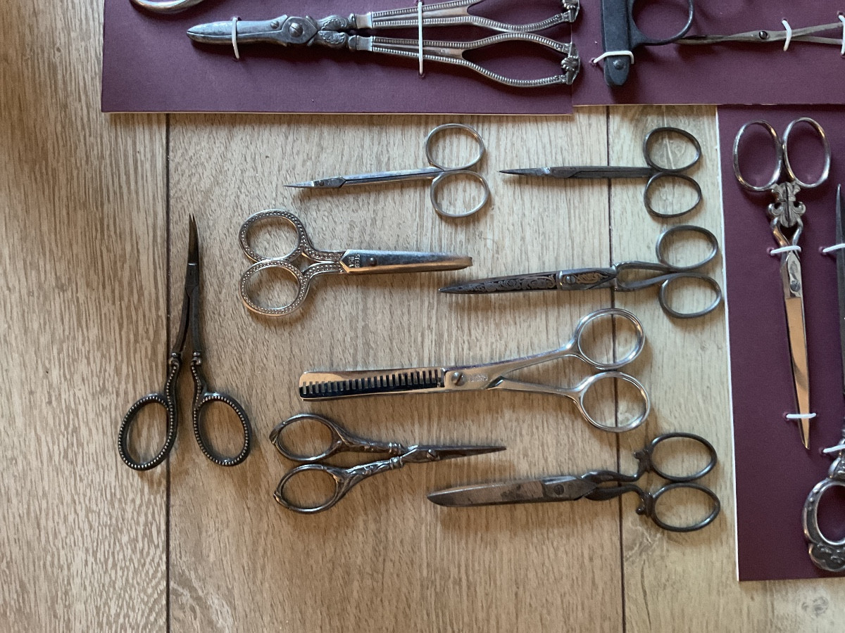 Belle collection de 146 ciseaux -photo-8